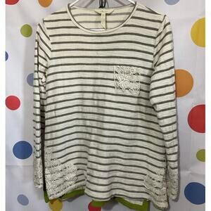 Matilda Jane Size Small Boho Top